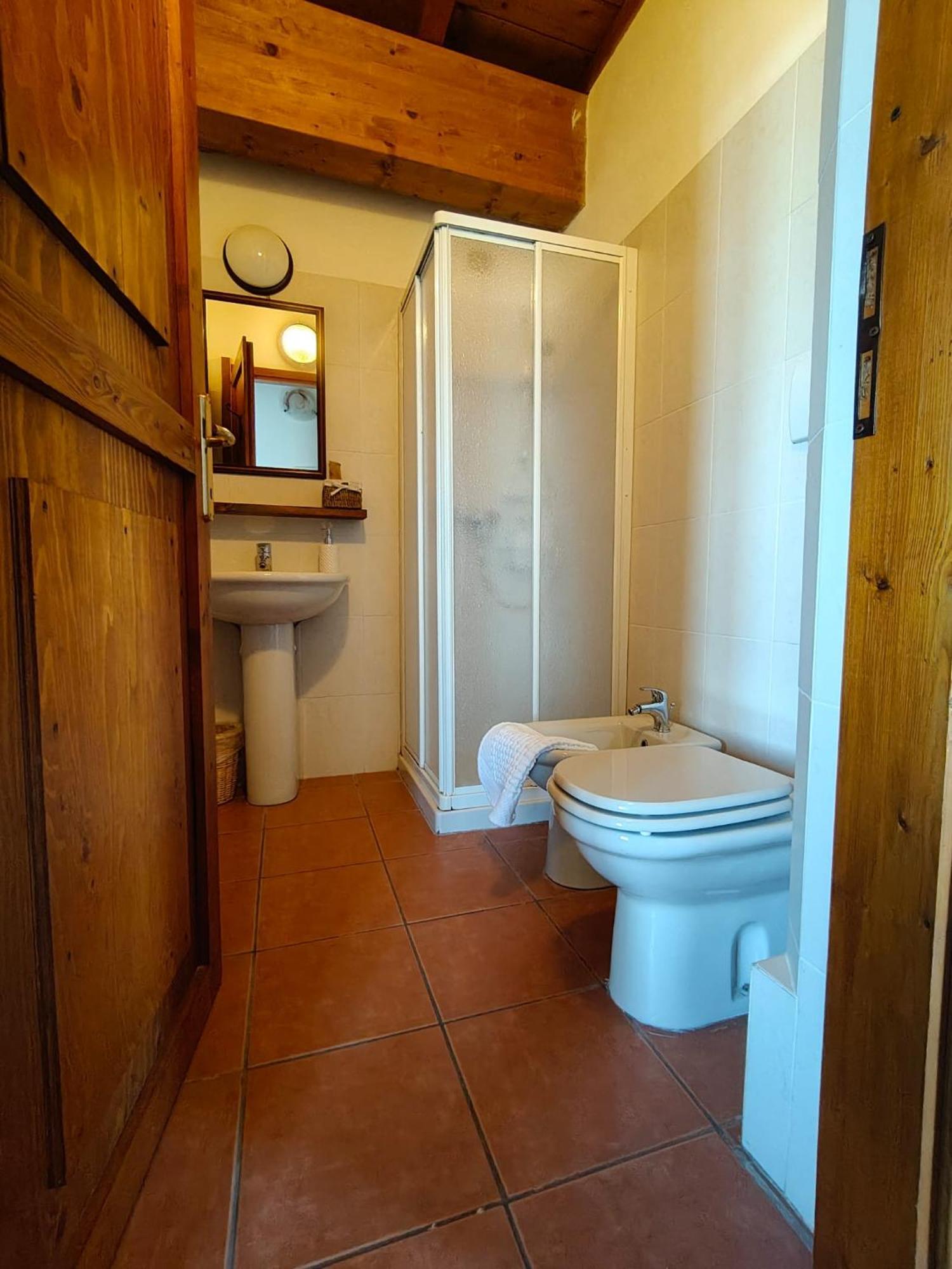 Camera Matrimoniale con Bagno Privato